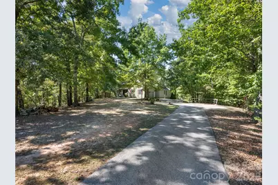 620 N Highland Road, Mill Spring, NC 28756 - Photo 2