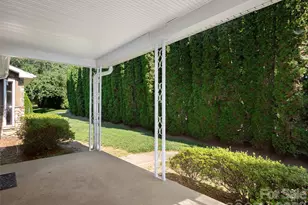 16 Ben Lippen Rd, Asheville, NC 28806 - Photo 20