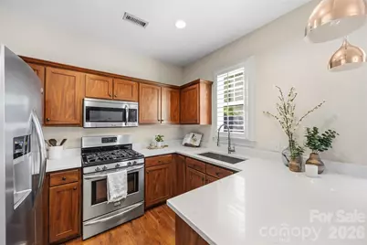 976 Park Slope Drive, Charlotte, NC 28209 - Photo 12