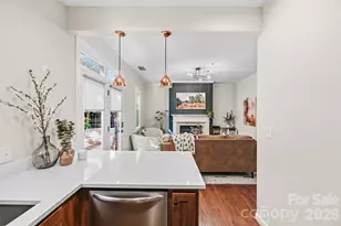 976 Park Slope Dr, Charlotte, NC 28209 - Photo 14