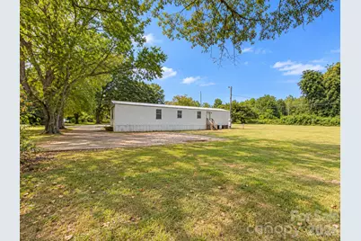 5954 Oakridge Road, Clover, SC 29710 - Photo 16