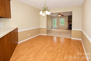 542 Camrose Cir NE, Concord, NC 28025 - Photo 2