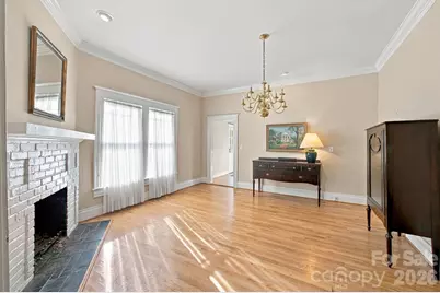 301 8th Street, Newton, NC 28658 - Photo 8