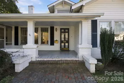 301 8th Street, Newton, NC 28658 - Photo 2