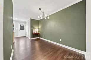 414 4th Ave NE, Hickory, NC 28601 - Photo 8