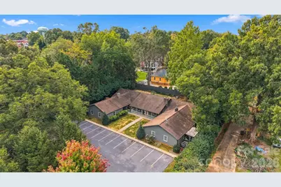 414 4th Avenue NE, Hickory, NC 28601 - Photo 38