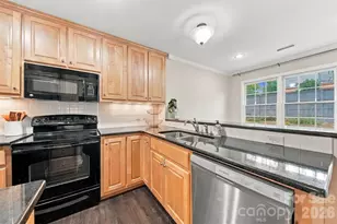 414 4th Ave NE, Hickory, NC 28601 - Photo 18
