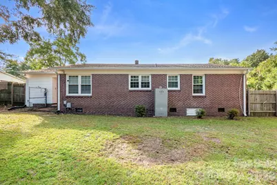 304 Sumter Street, Kershaw, SC 29067 - Photo 2