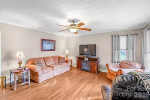 304 Sumter St, Kershaw, SC 29067 - Photo 12