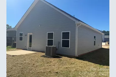 208 Prosperity Place, Statesville, NC 28677 - Photo 2