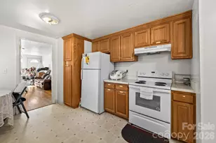 1589 Cane Creek Rd, Fletcher, NC 28732 - Photo 18