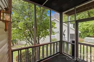 725 N Park Pl, Hendersonville, NC 28791 - Photo 40