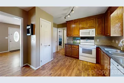 1612 Flag Lane, Vale, NC 28168 - Photo 8