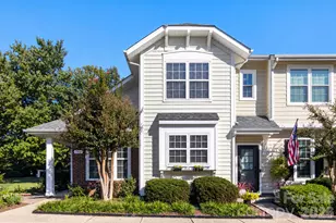 701 Shellstone Pl, Fort Mill, SC 29708 - Photo 2