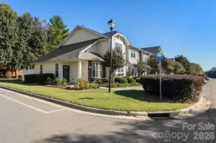 701 Shellstone Pl, Fort Mill, SC 29708 - Photo 4