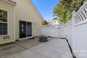 701 Shellstone Pl, Fort Mill, SC 29708 - Photo 6
