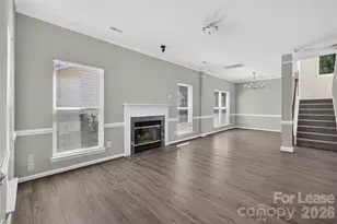 9119 Stone Abbey Pl, Charlotte, NC 28215 - Photo 8