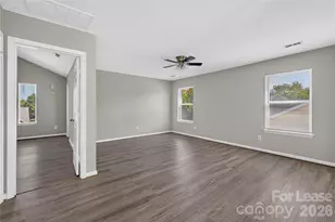 9119 Stone Abbey Pl, Charlotte, NC 28215 - Photo 38