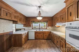 221 Lee Black Rd, Cherryville, NC 28021 - Photo 20