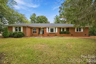 221 Lee Black Rd, Cherryville, NC 28021 - Photo 2