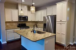 9441 Glenburn Ln, Charlotte, NC 28278 - Photo 14