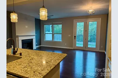 9441 Glenburn Lane, Charlotte, NC 28278 - Photo 16