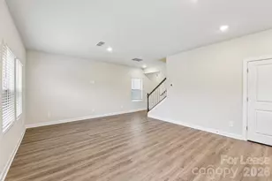 1547 31st St NE, Conover, NC 28613 - Photo 6