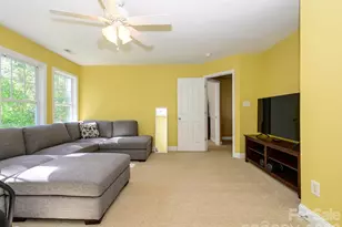 9833 Coatbridge Dr, Charlotte, NC 28269 - Photo 22