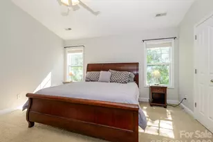 9833 Coatbridge Dr, Charlotte, NC 28269 - Photo 24