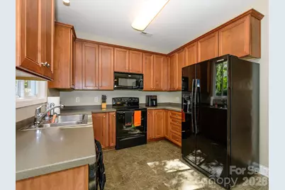 9833 Coatbridge Drive, Charlotte, NC 28269 - Photo 10