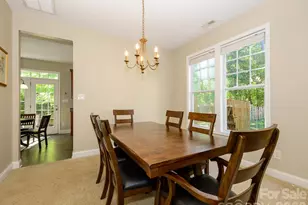 9833 Coatbridge Dr, Charlotte, NC 28269 - Photo 8