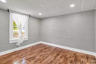 51 Shepherd St, Tryon, NC 28782 - Photo 18