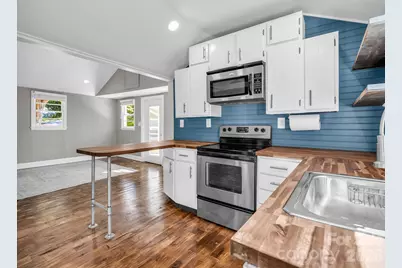 51 Shepherd Street, Tryon, NC 28782 - Photo 12