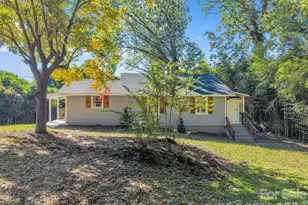 51 Shepherd St, Tryon, NC 28782 - Photo 4