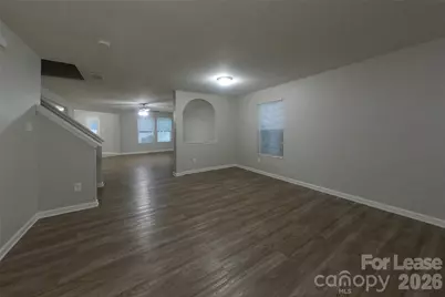 301 Ranlo Avenue, Gastonia, NC 28054 - Photo 2
