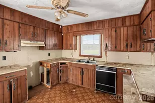 2131 Deep Ford Rd, Lansing, NC 28643 - Photo 14