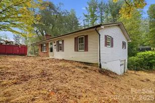 2131 Deep Ford Rd, Lansing, NC 28643 - Photo 2