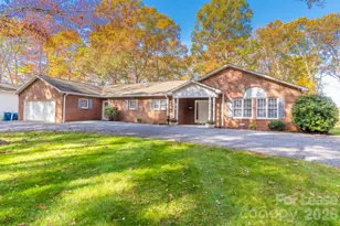 7589 Monbo Rd, Catawba, NC 28609 - Photo 1