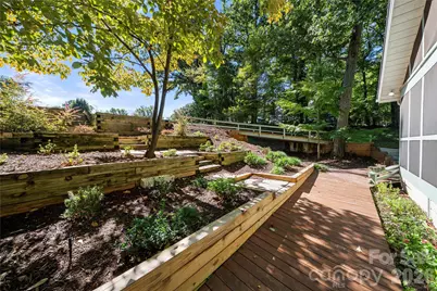 6 Oakwood Court, Clover, SC 29710 - Photo 4