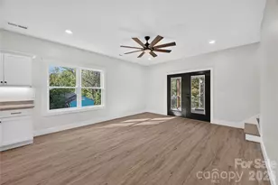 1011 Fassifern Ct, Hendersonville, NC 28791 - Photo 10