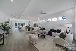 1243 Realta Dr, Charlotte, NC 28211 - Photo 2