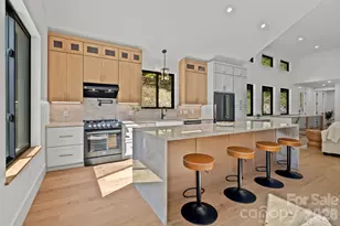 21 Poplar Run Cir, Asheville, NC 28804 - Photo 18