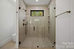 21 Poplar Run Cir, Asheville, NC 28804 - Photo 30