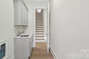 6918 Alexander Rd, Charlotte, NC 28226 - Photo 26