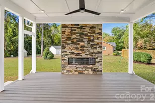 6918 Alexander Rd, Charlotte, NC 28226 - Photo 24
