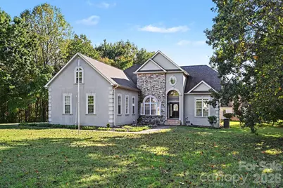 154 Heathrow Lane, Statesville, NC 28677 - Photo 1