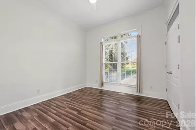 154 Heathrow Lane, Statesville, NC 28677 - Photo 16