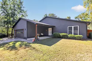 3851 Sweetgrass Ln, Charlotte, NC 28226 - Photo 1