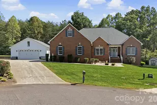 166 Appaloosa Ln, Statesville, NC 28625 - Photo 1