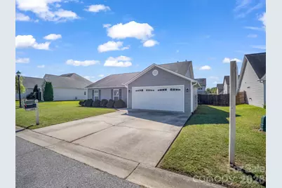 394 W Swift Creek Road #510, Fletcher, NC 28732 - Photo 2